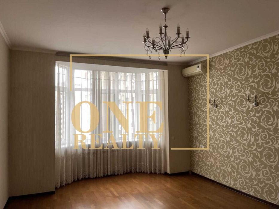 Продаж 2к квартири 90 кв. м Позняки, ТЦ River Mall, Велика лоджія