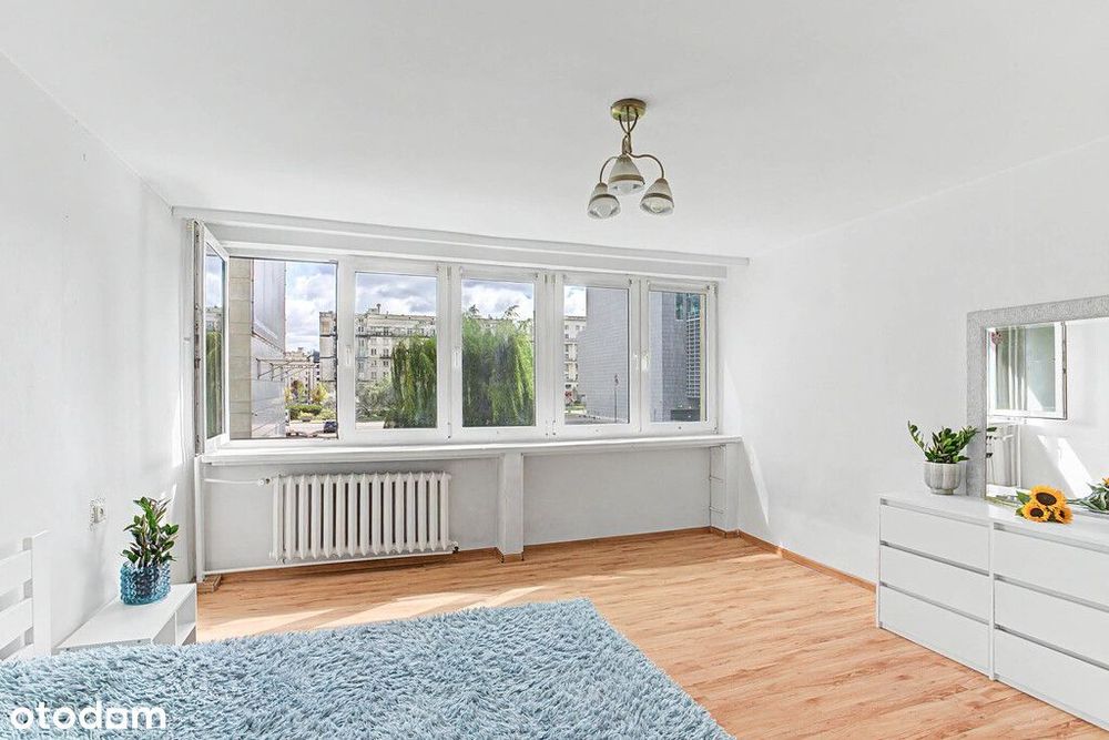 Warszawa, Śródmieście | 27,71 m² | winda | KW |