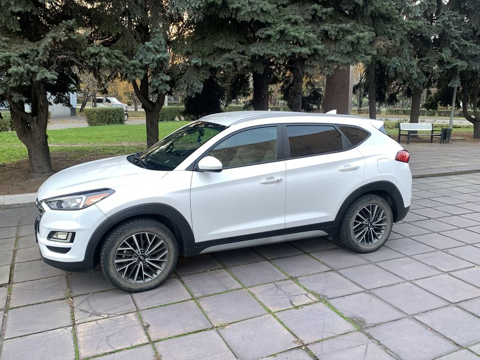 Продаи Hyundai tukcon 2019 года выпуска в идеальном состояни
