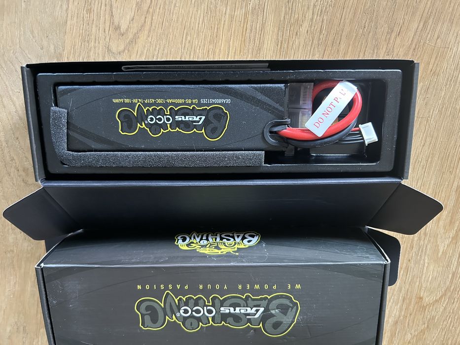 2 x akumulator GENS ACE  LiPo 6800 mAh, 14,8V 120C EC5