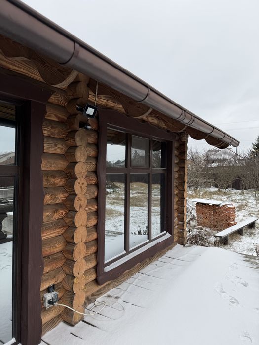 Довжик продаж двох земельних ділянок,баня,басейн та гостьовий будинок 100% готовності.Є місце під ваш житловий будинок.