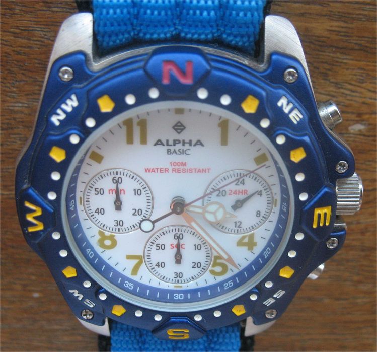 Relógio Estilo Diver - Alpha - Basic - Cronógrafo (Movimento Seiko)