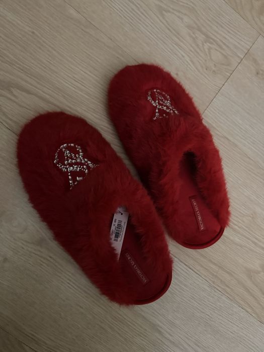 Тапки капці Victoriaʼs Secret