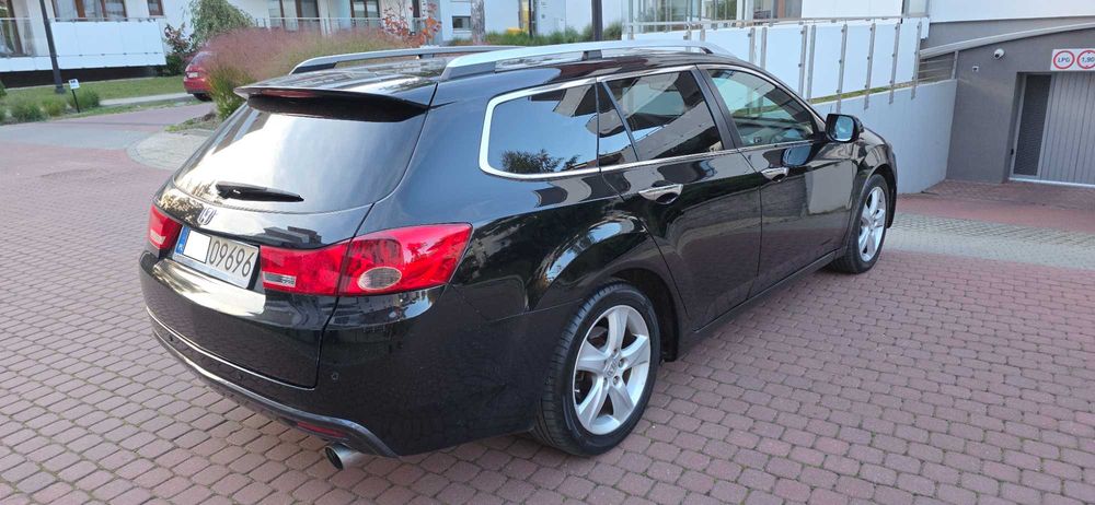Honda Accord 2.0 Benzyna Polski Salon Niezwykle Zadbana Bez Razy