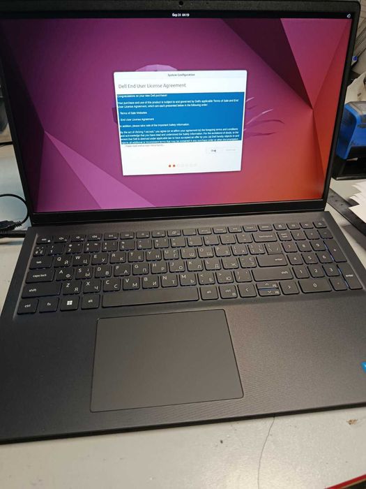 продам ноутбук Dell Vostro 3530