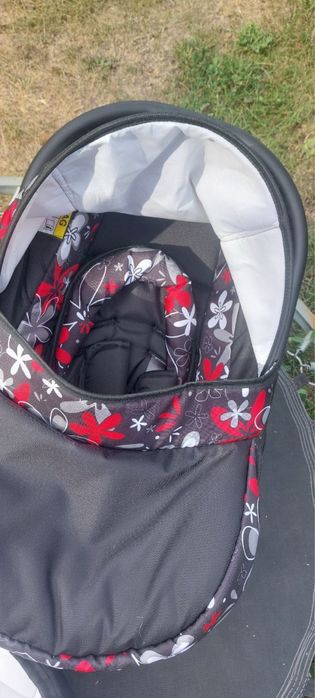 Коляска для ребенка