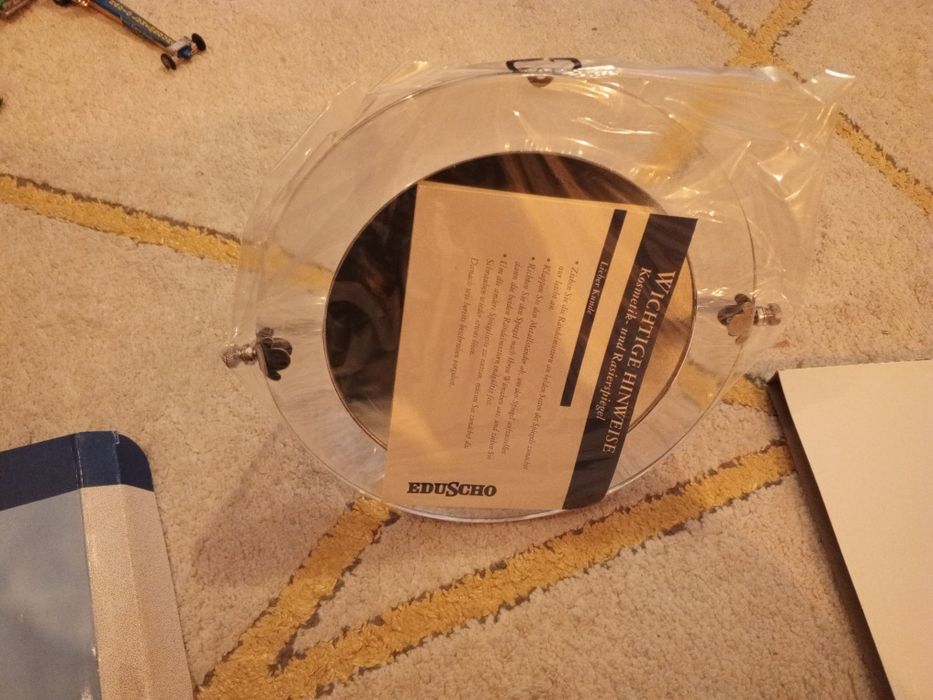 Sprzedam lusterko kosmetyczne