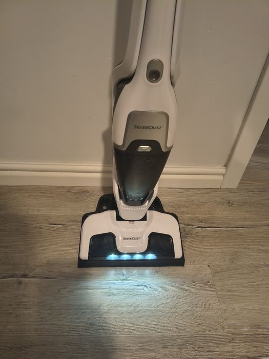 Odkurzacz pionowy bezprzewodowy Silvercrest 2w1