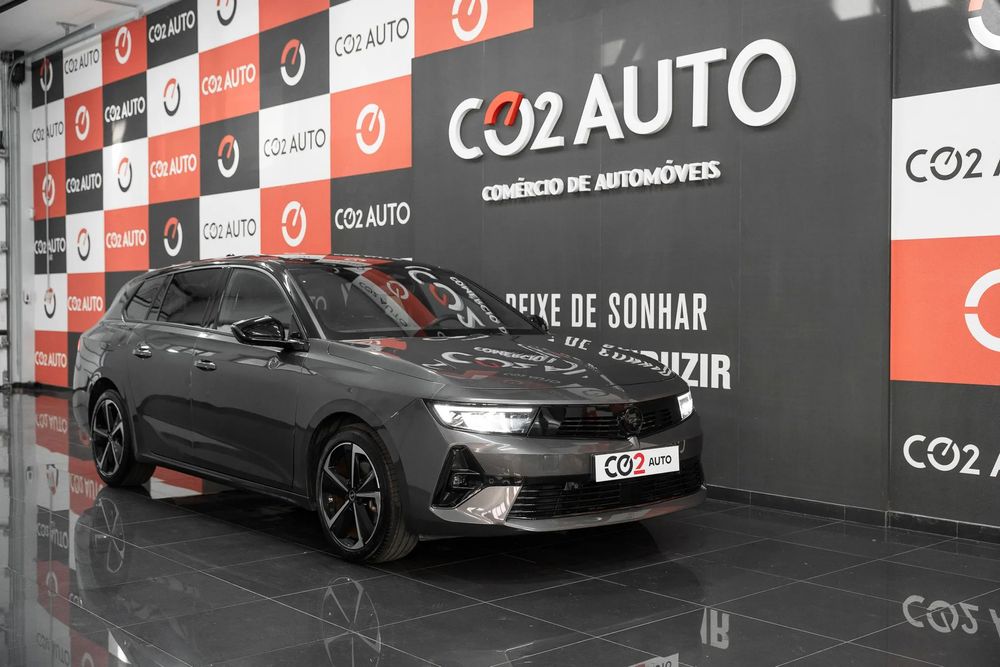 Opel Astra Sports Tourer 1.2 T Elegance