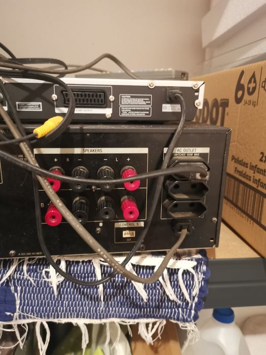 Amplificador Sony e colunas Denver
