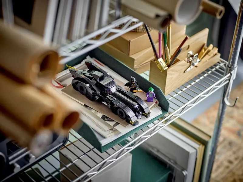 LEGO 76224 - Batmobile: Perseguição de Batman vs Joker