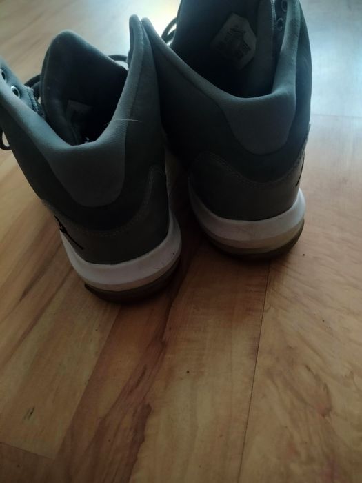 Jordany adidasy 38.5