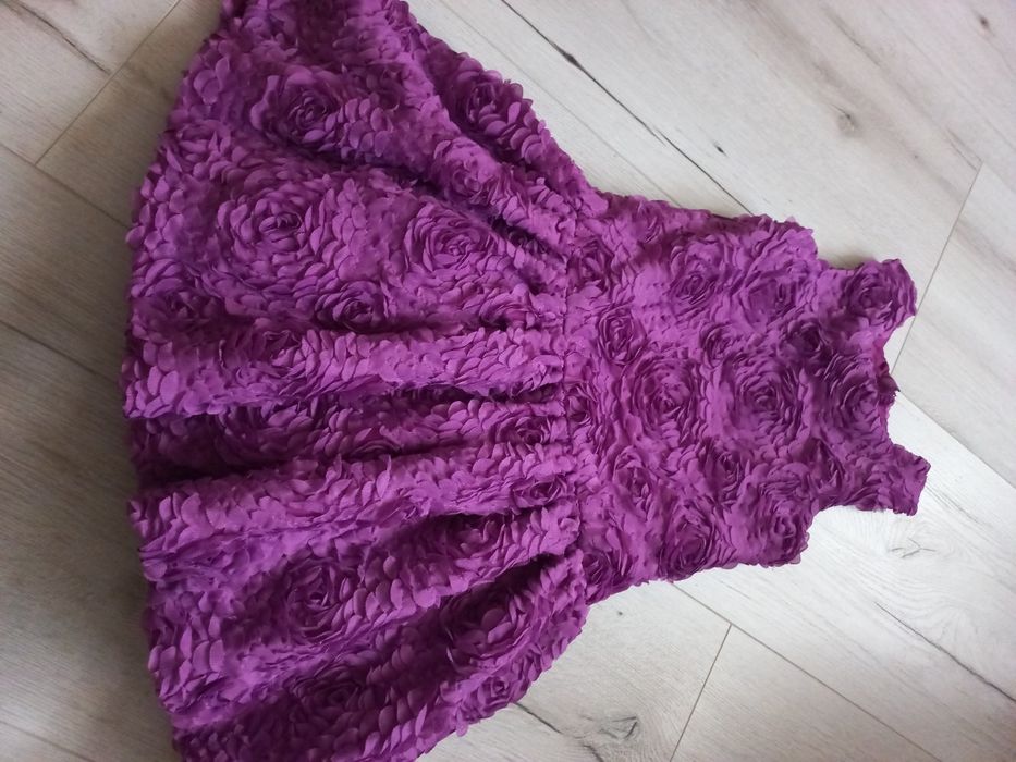 Прокат суконь вік 5-8 років