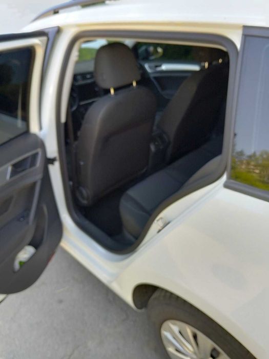 Продам автомобіль VOLKSWAGEN GOLF VARIANT 2019 рік випуску