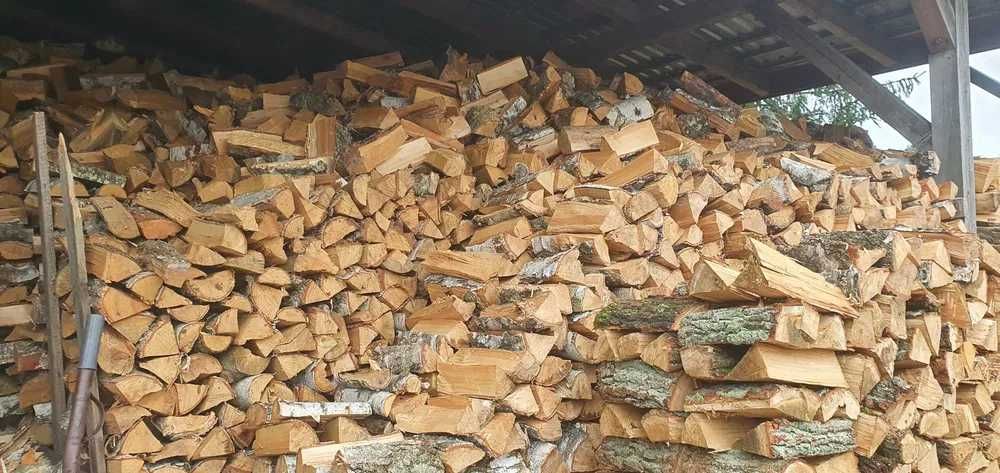 Drewno kominkowe opałowe liściaste dąb transport