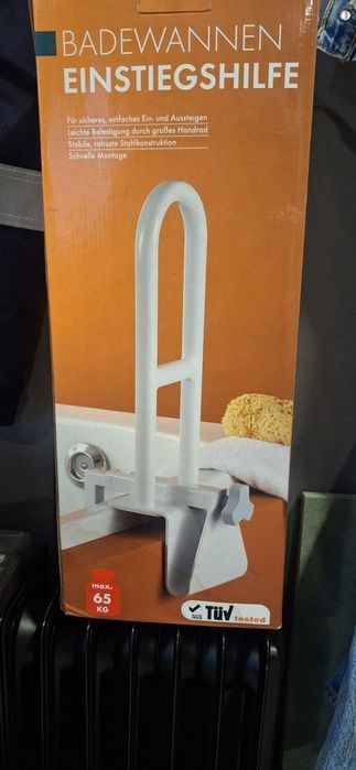 Suporte para banheira pessoas mobilidade reduzida