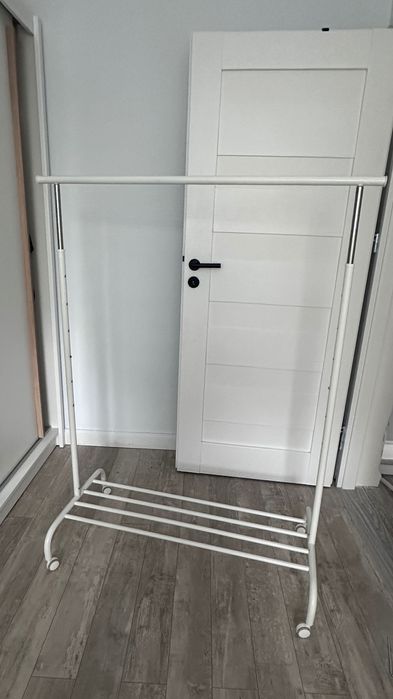 Wieszak stojący IKEA