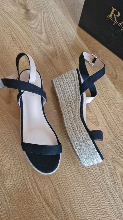 Sandały na platformie Raid rozmiar 37