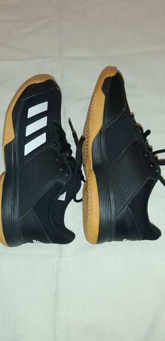 Красовки Adidas 38 розм.