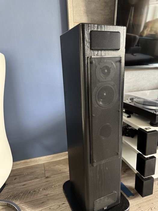 Kolumny podłogowe T+A Criterion TB100