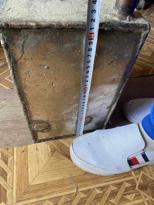 Бачок з нержавіючої сталі