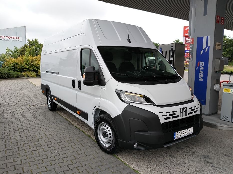 Wynajem busa dostawczego L4H3