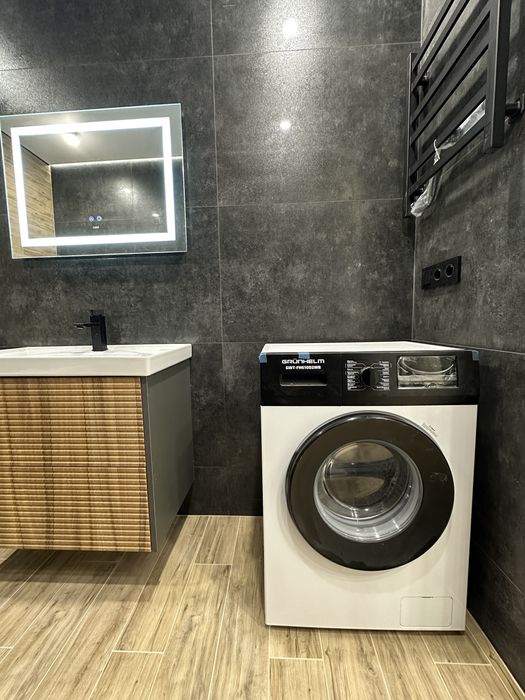 Нова 1 кім. квартира з ремонтом під Києвом / Крюківщина