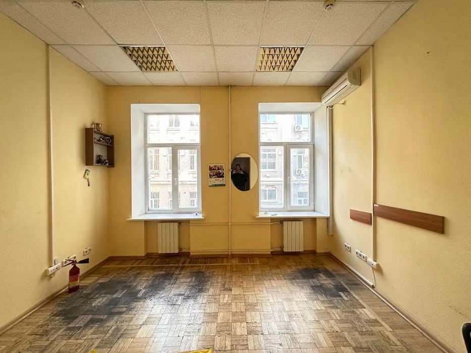 Без%! Оренда офісу на Печерську, вул. Князів Острожських (150 кв.м.)