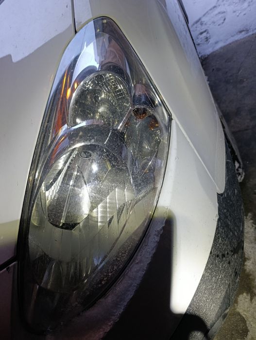 Reflektor przedni prawy lampa przód prawa Peugot partner 2013 polska