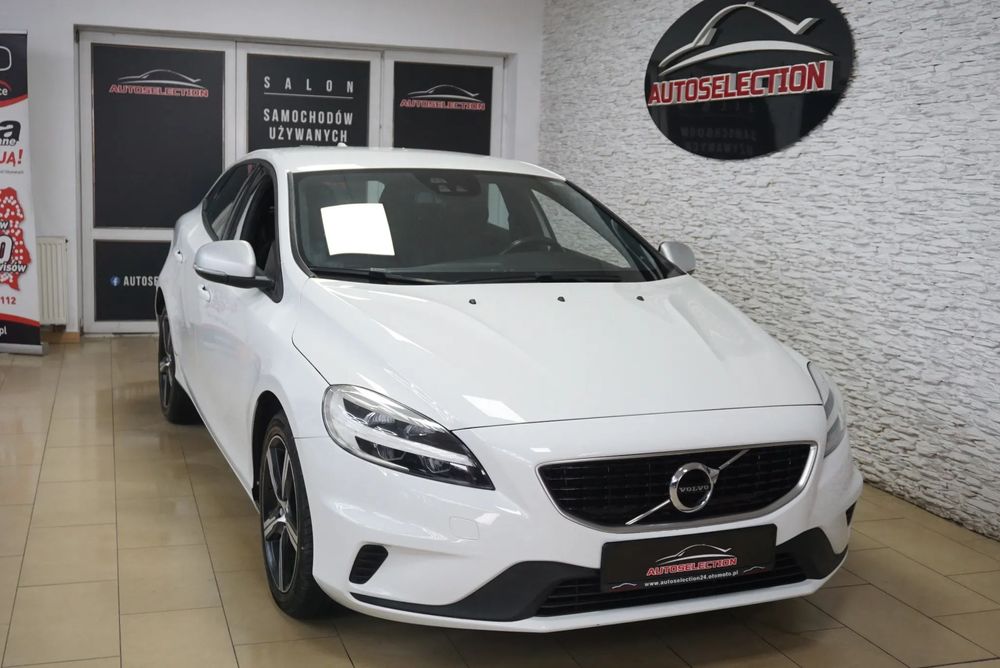 Volvo V40 Volvo V40 2.0 D2! Nawigacja! R-Design! 6bieg! BLIS! Tempomat!