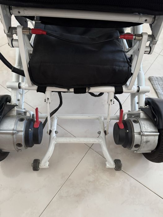 Cadeira de Rodas elétrica Meyra Itravel