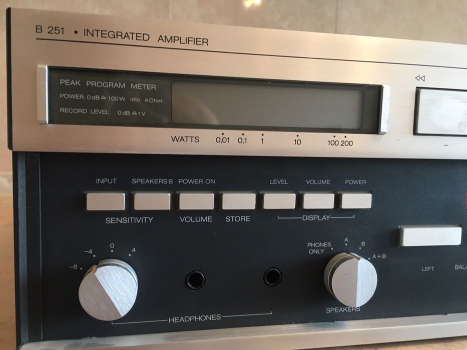 Усилитель REVOX B 251