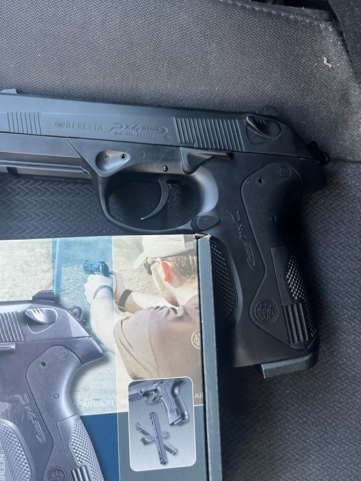 Pistola de Pressão Beretta PX4 Storm CO₂ 4,5mm + Kit Completo