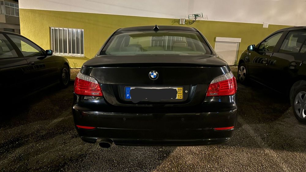BMW 520d LCI pouco rodado