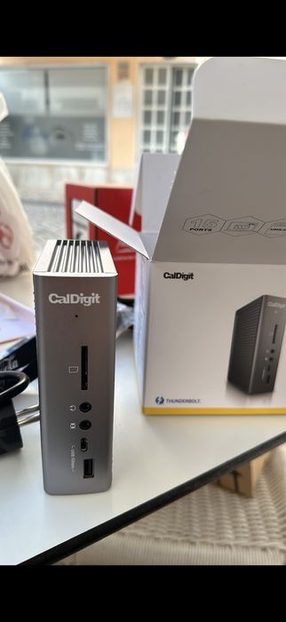 CallDigit TS3 plus  como nova