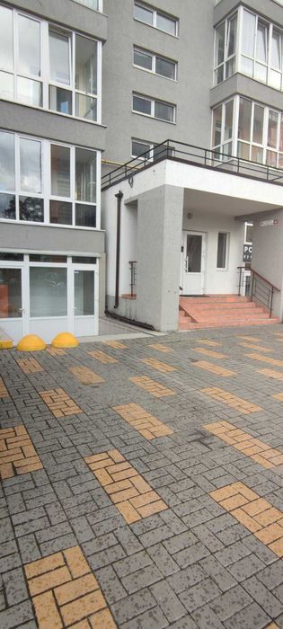 Приміщення з ремонтом на оренду