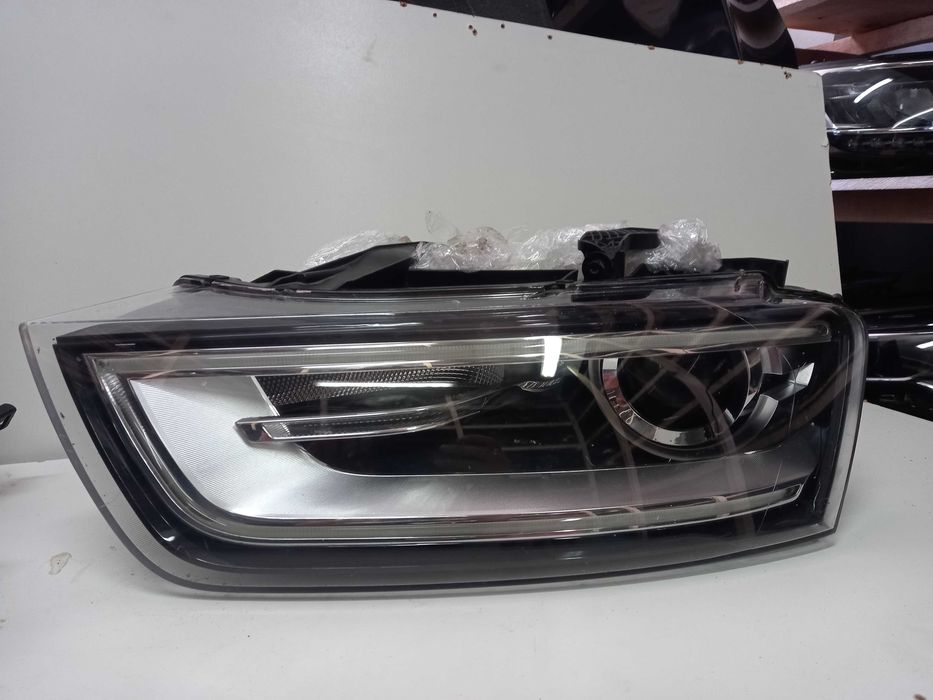 Фара Фари Audi Ауді Ауди Q3 bi-xenon LED