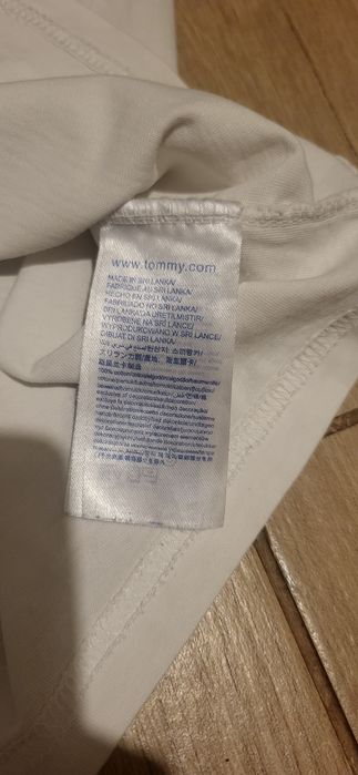 Biało kremowa koszulka t-shirt tommy hilfiger