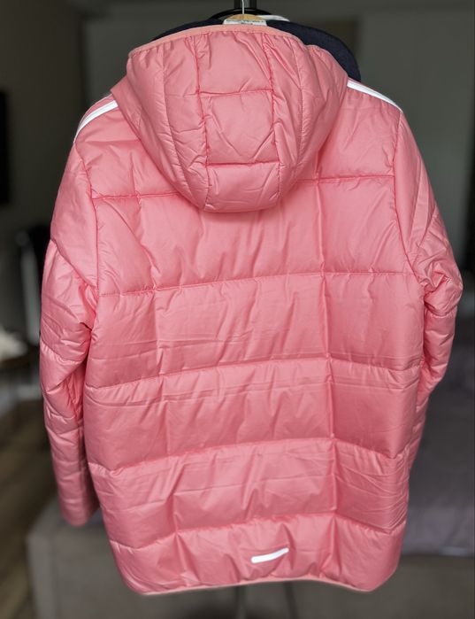 Нова куртка adidas