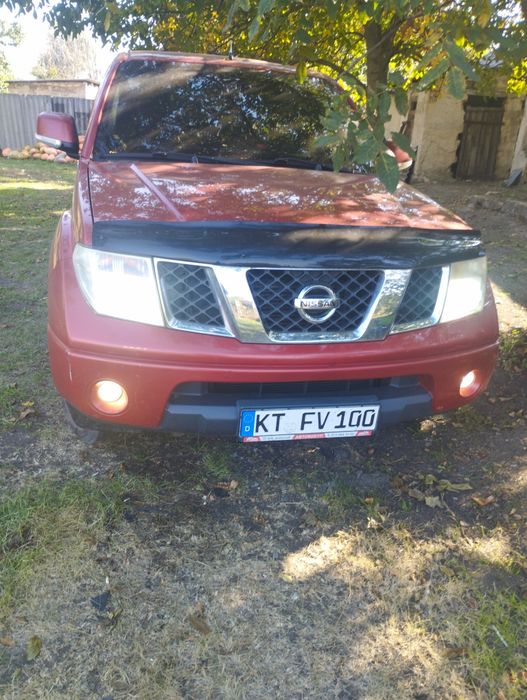 Nissan Navara 
Nissan Navara в Україні – RST | Найкращі Nissan Navara на RST