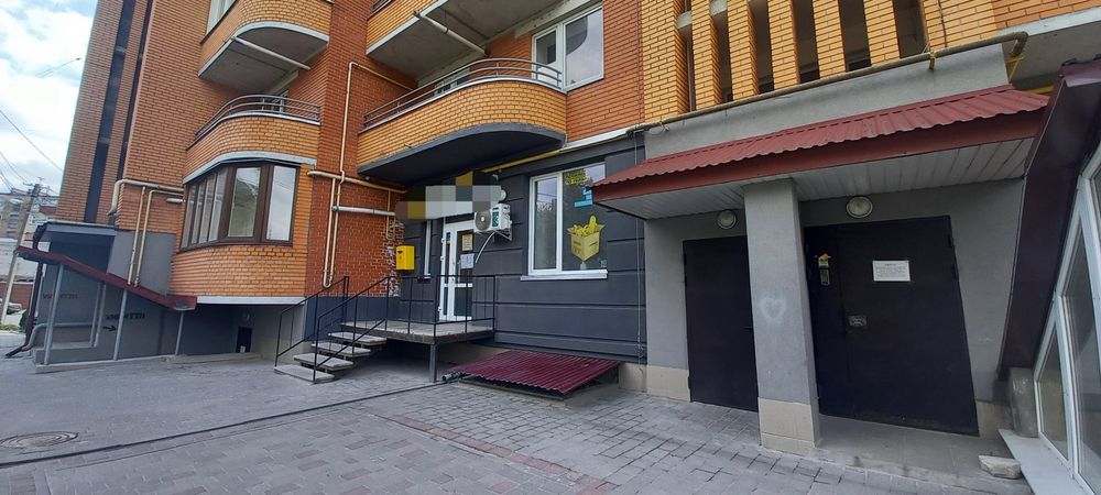 Продаж комерційного приміщення пр.С.Бандери