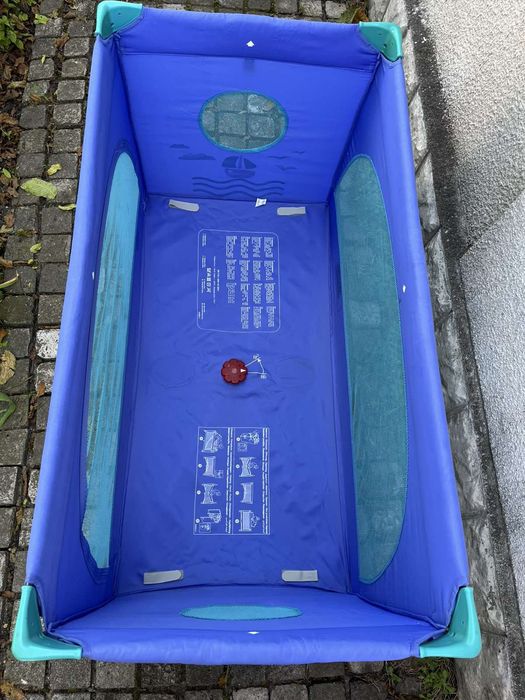 Продам манеж CHICCO