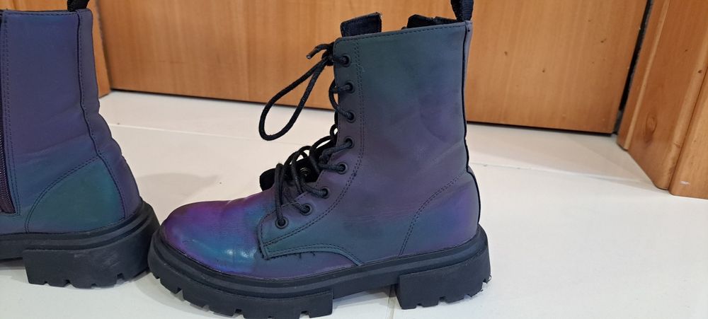 Botas Zara 35 brilhantes