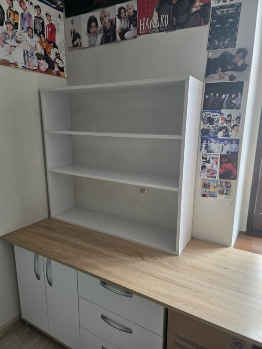 Sprzedam komplet mebli młodzieżowych