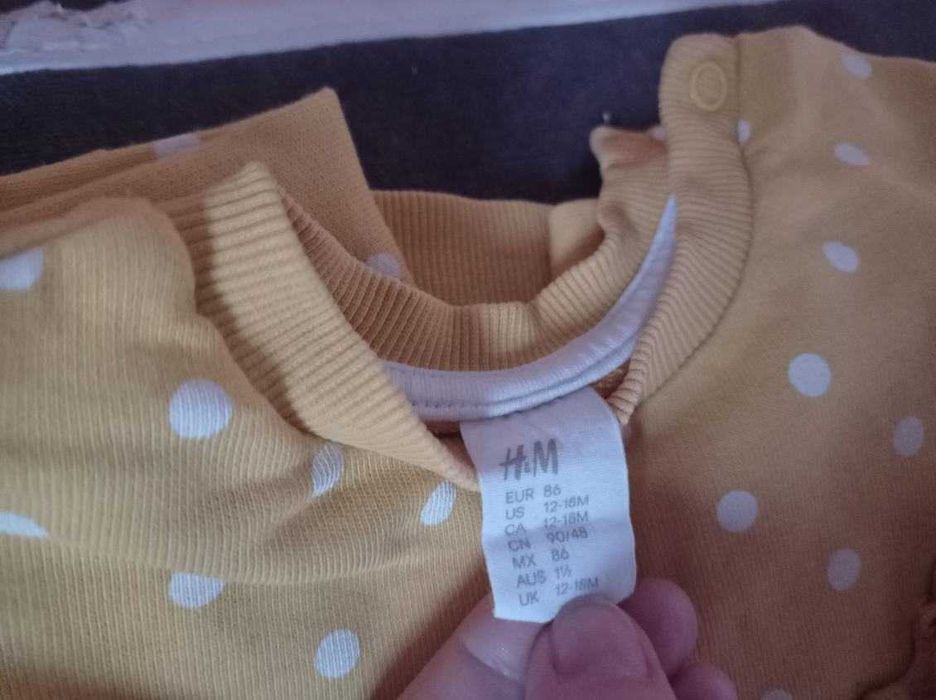 Bluzy dziecięce w bardzo dobrym stanie