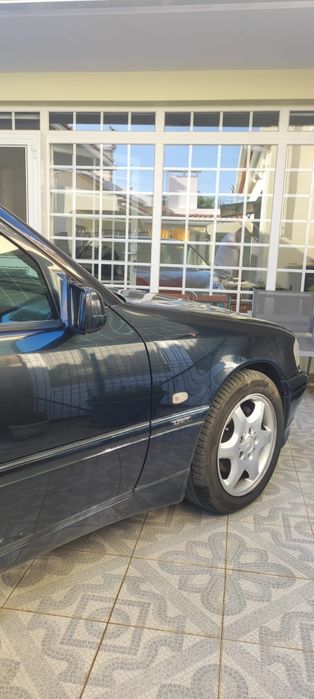 Mercedes Benz C250 — photo 4