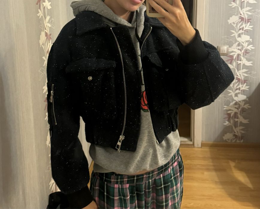 Бомпер Bershka темно синій