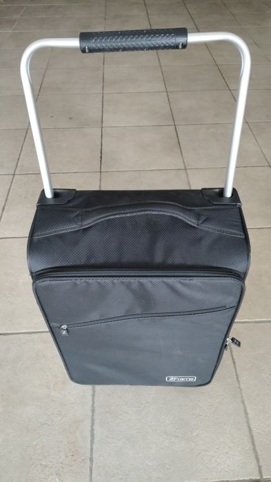 Mala de viagem de marca Zframe