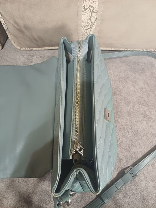 Сумка.          .