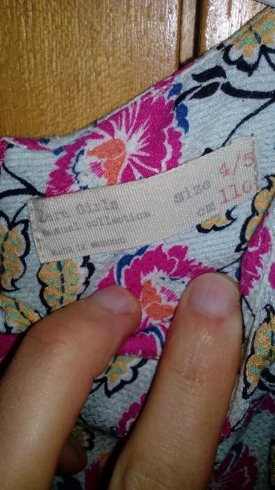 Vestido de menina tamanho 4/5
